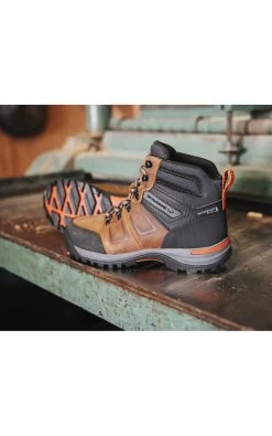 Wolverine Men's Chisel 6" Steel-Toe Work Boot -Wolverine Shop W231044 PDP
